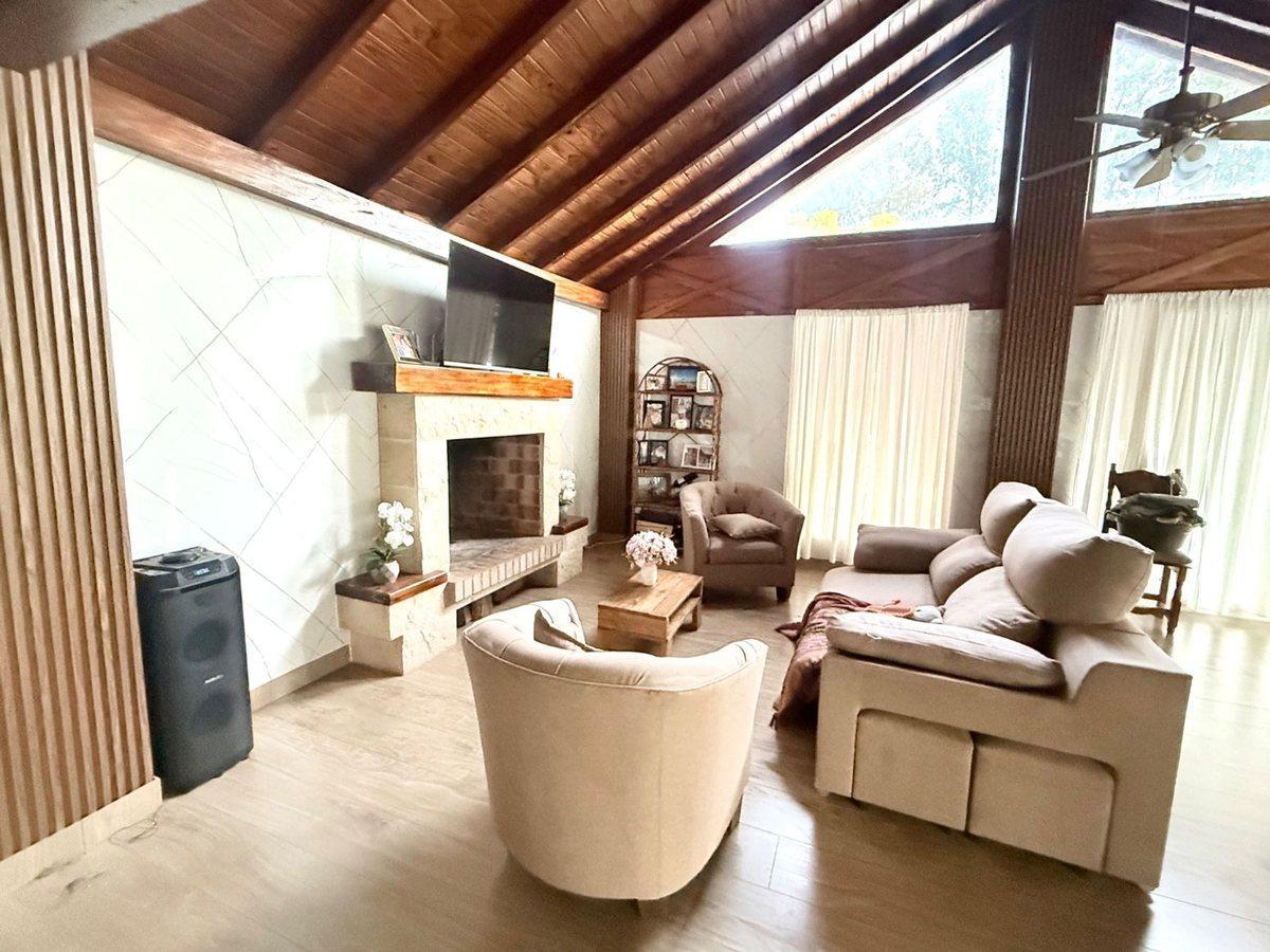 Foto de VENTA CASA 4 AMB FCO ALVAREZ ACEPTA PERMUTA, imagen 4