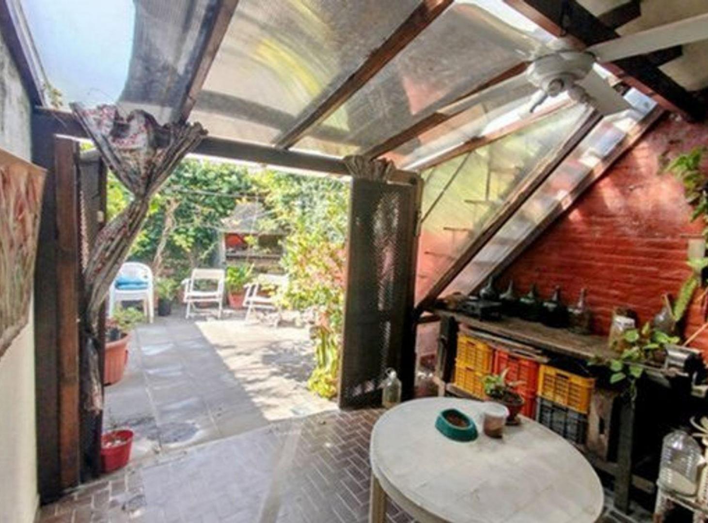 Foto de VENTA CADA 4 AMB TEMPERLEY APTO CREDITO PATIO COCH, imagen 5