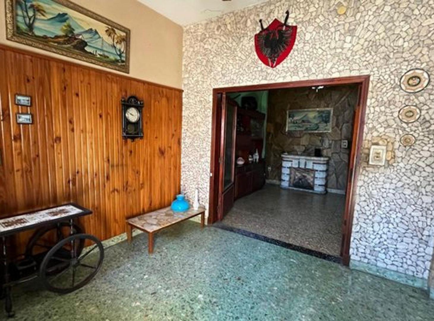 Foto de VENTA CASA 5 AMBIENTES RAMOS MEJIA APTO CREDITO, imagen 1