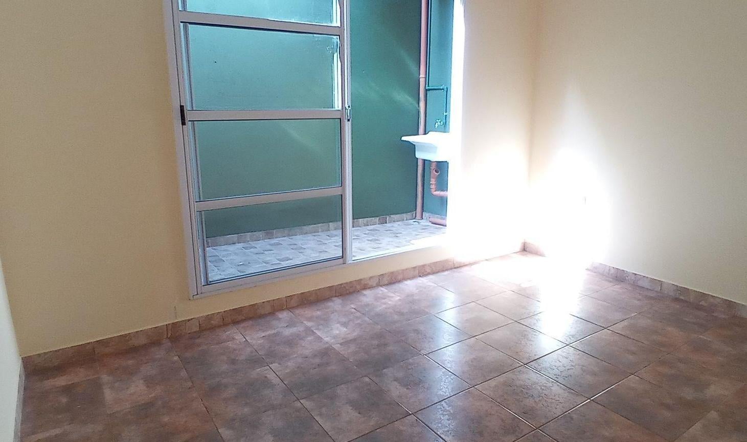 Foto de VENTA DE EDIFICIO EN BLOQUE MORON OPORTUNIDAD, imagen 4