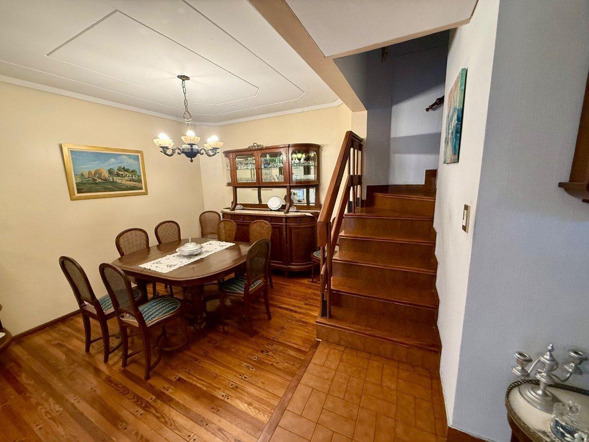 Foto de VENTA CASA TRIPLEX 5 AMB. DE CATEGORIA LINIERS, imagen 5