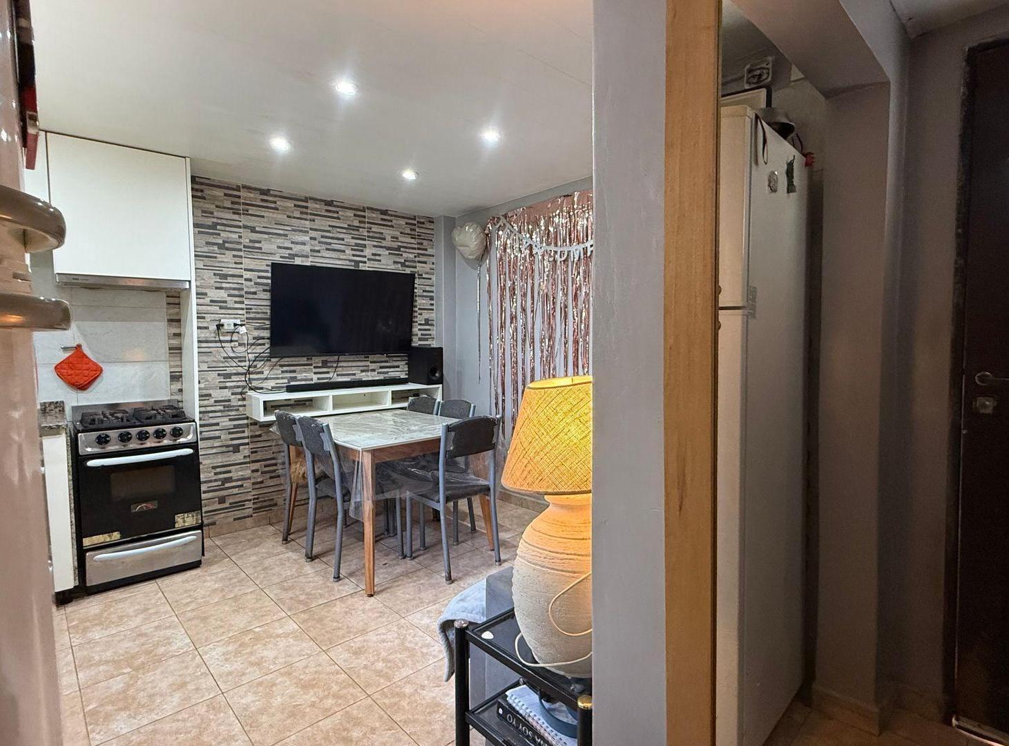 Foto de VENTA PH 3 AMBIENTES PALOMAR C PATIO, imagen 2