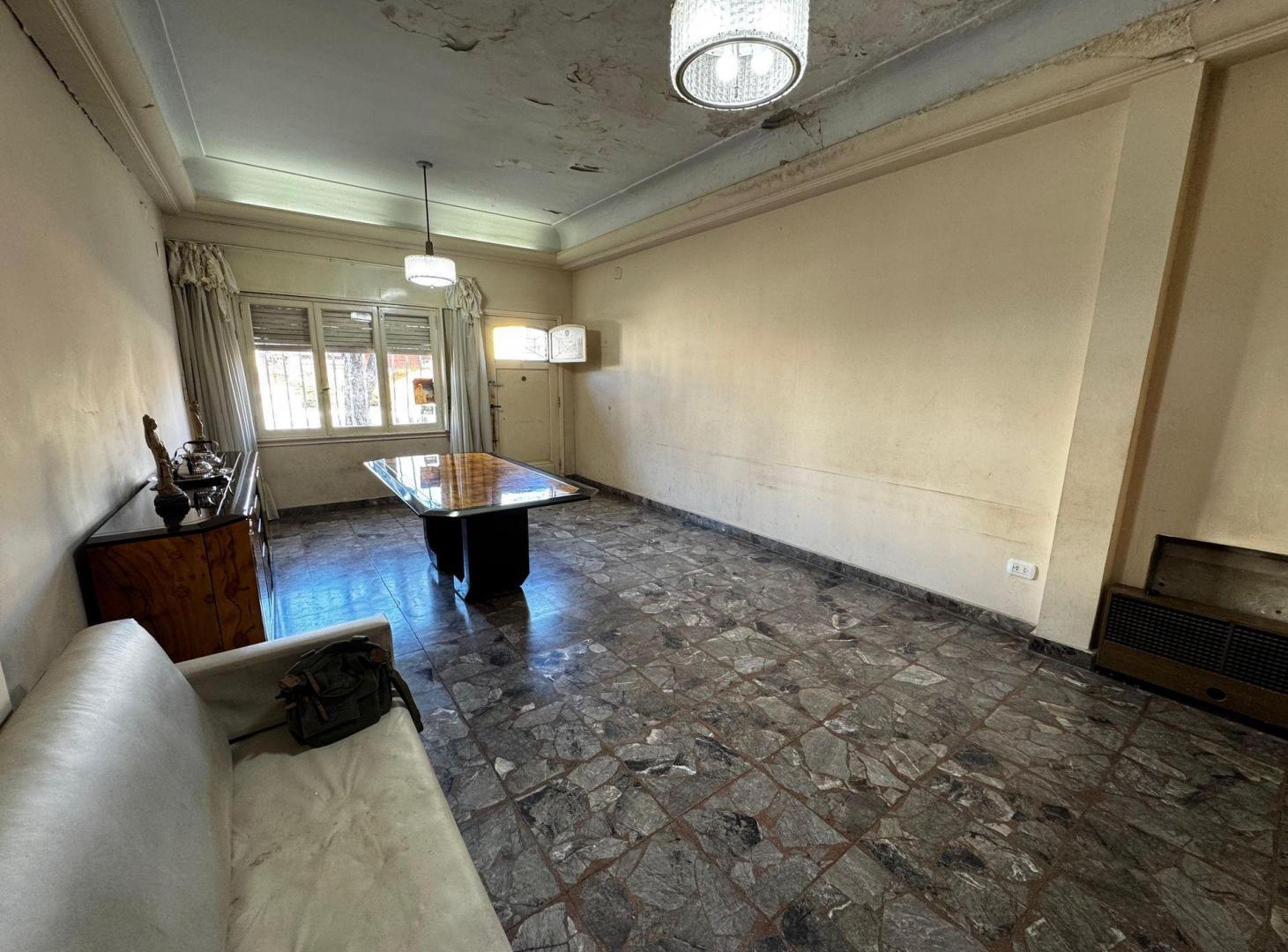 Foto de VENTA PH 4 AMBIENTES LINIERS COCHERA TERRAZA, imagen 1
