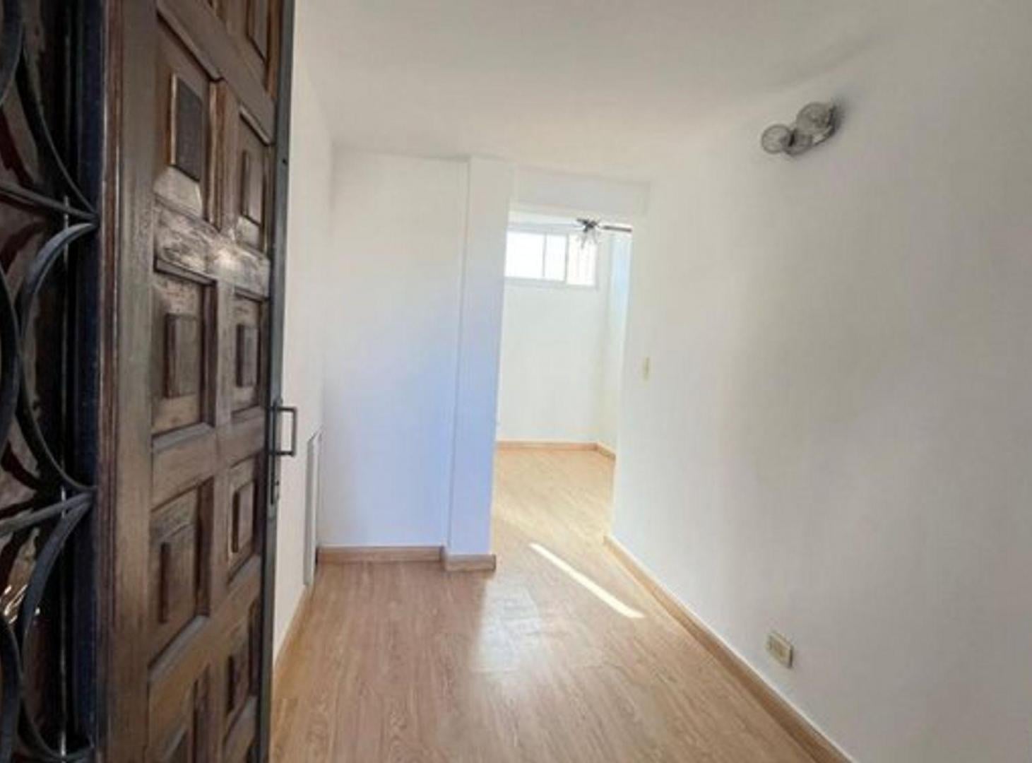 Foto de VENTA PH 2 AMBIENTES RAMOS MEJIA, APTO CREDITO, imagen 2