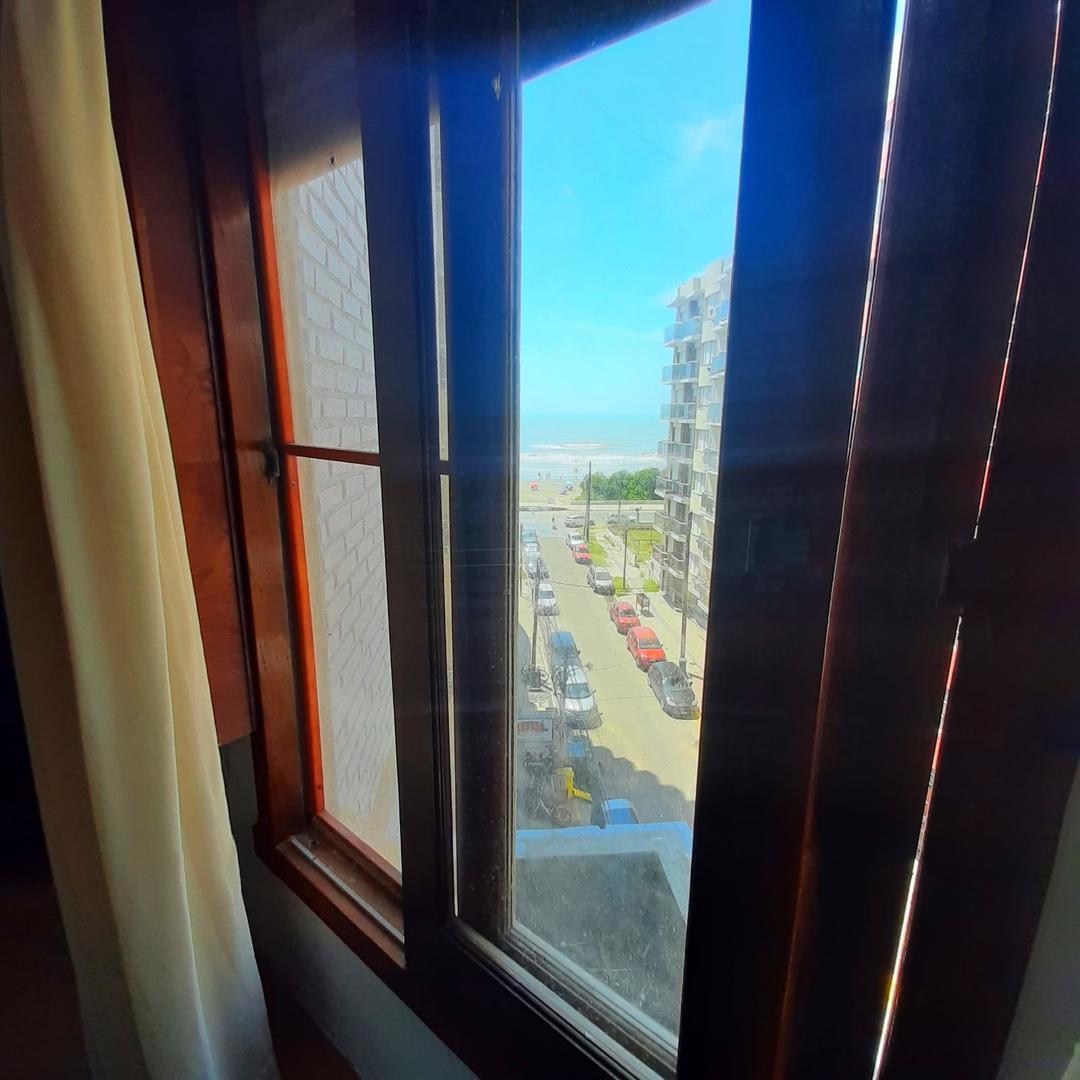 3 Ambientes con Vista Al Mar, Amueblado, Impecable 4