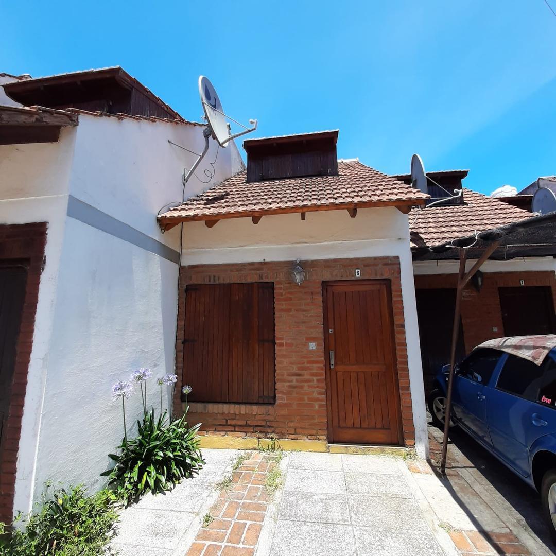 Duplex Exc. Estado, Barrio de Categoria 2