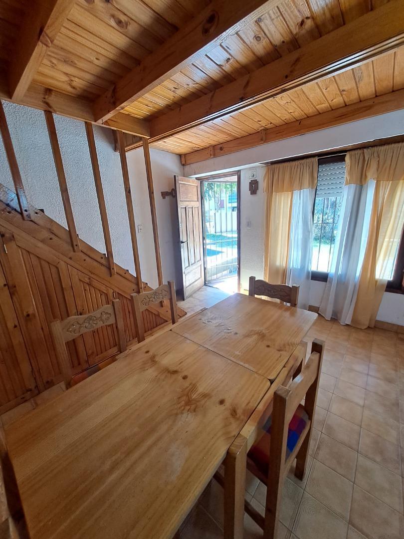 Duplex 62 m, Ent. de Auto. 2 Dorm.. 4