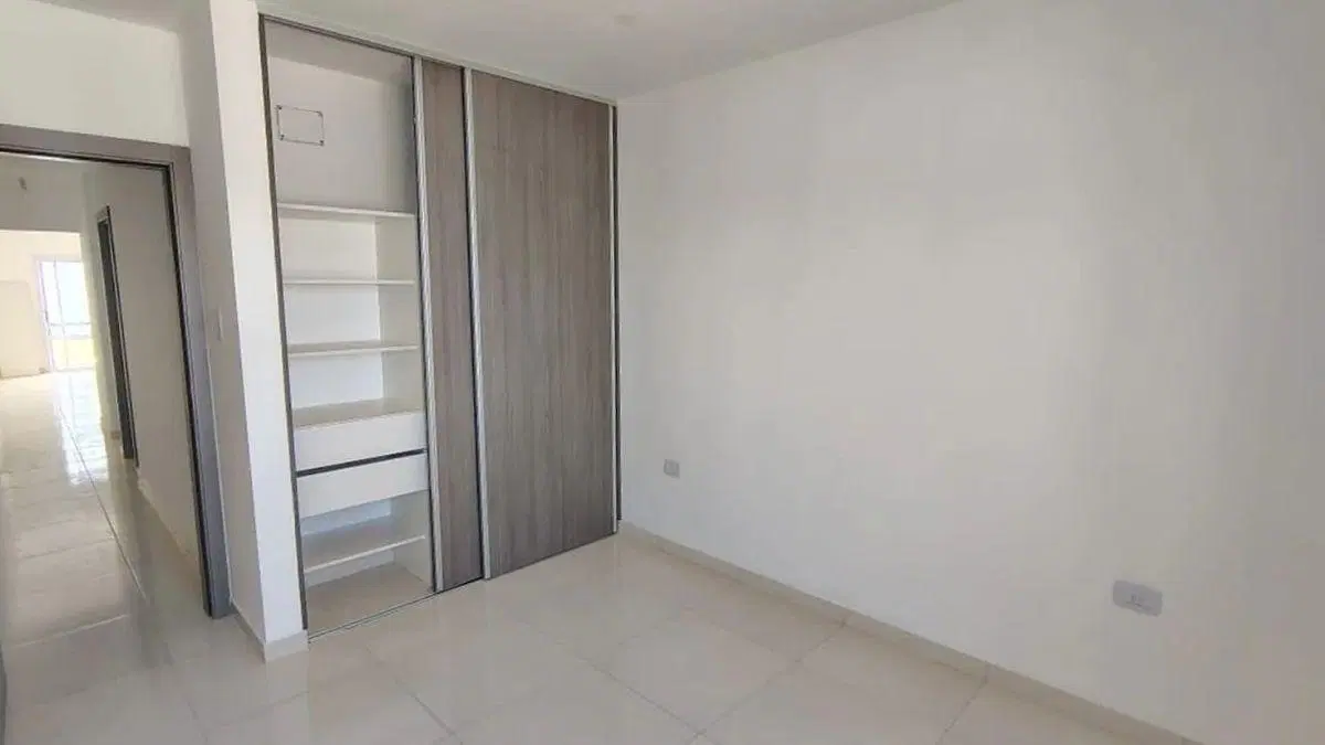 VENTA DUPLEX EN DOCTA AVENIDA - 2 DORMITORIOS, EN POZO 8