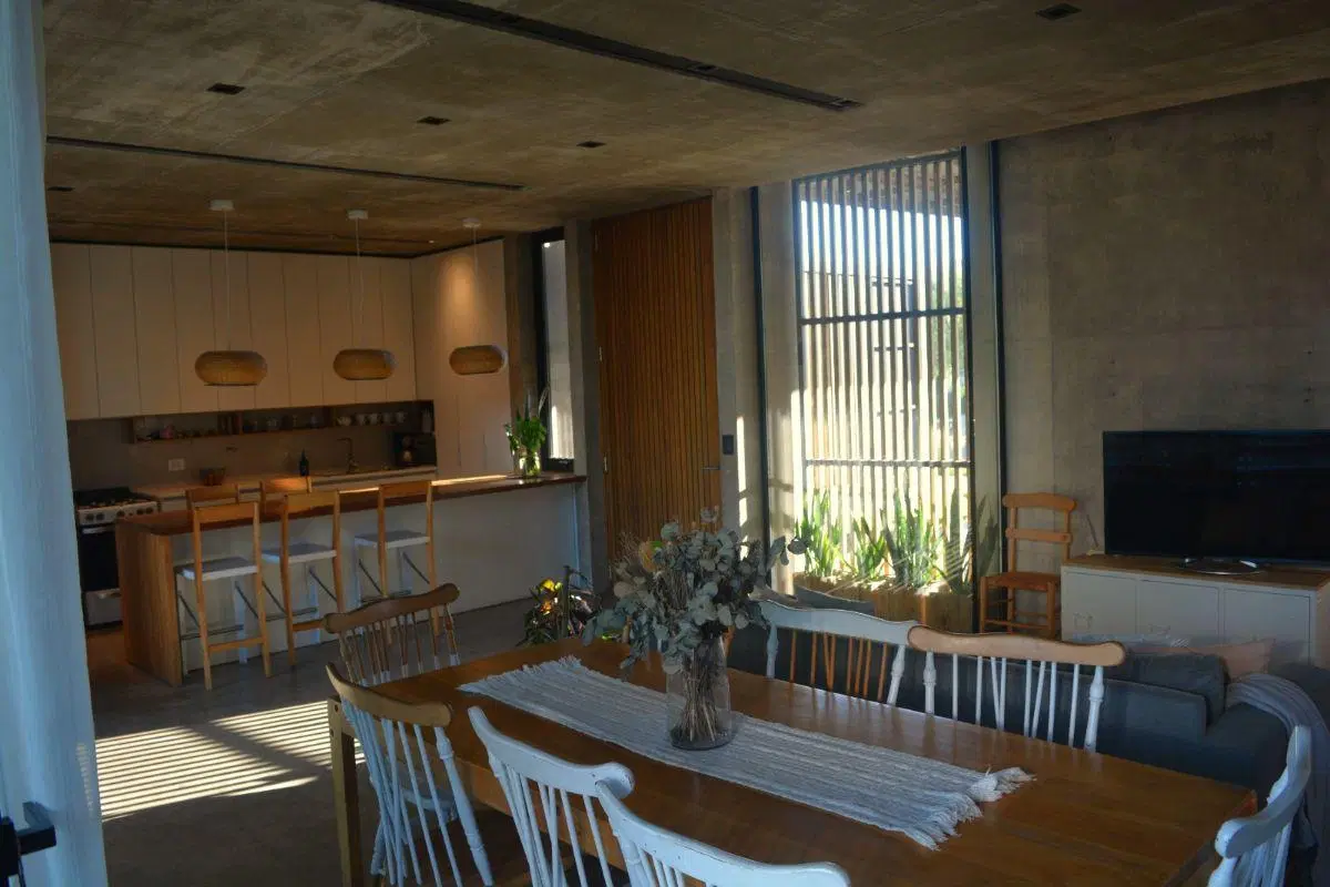 VENTA CASA DE CATEGORÍA EN SIETE SOLES, VERANDAS - 3 DORMITORIOS C/ PILETA 3
