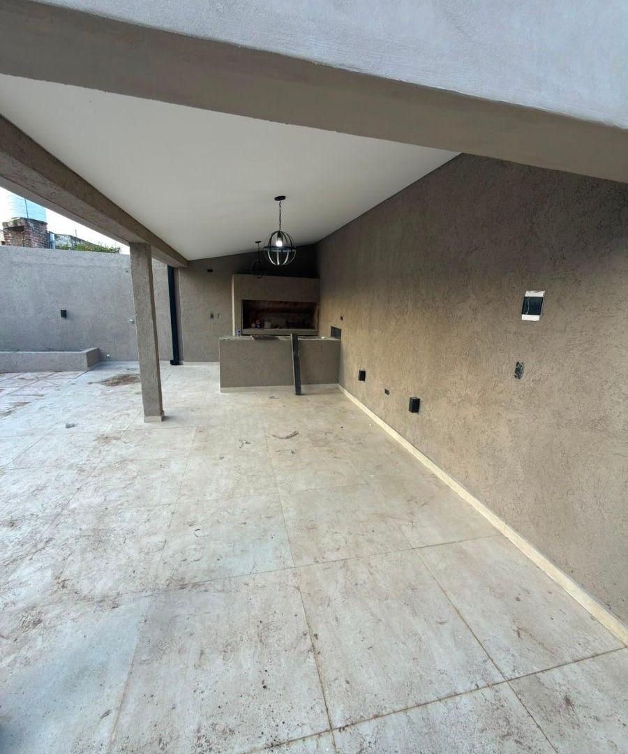 Foto de VENTA CASA EN B° ESCOBAR - 3 DORMITORIOS Y PILETA, imagen 5
