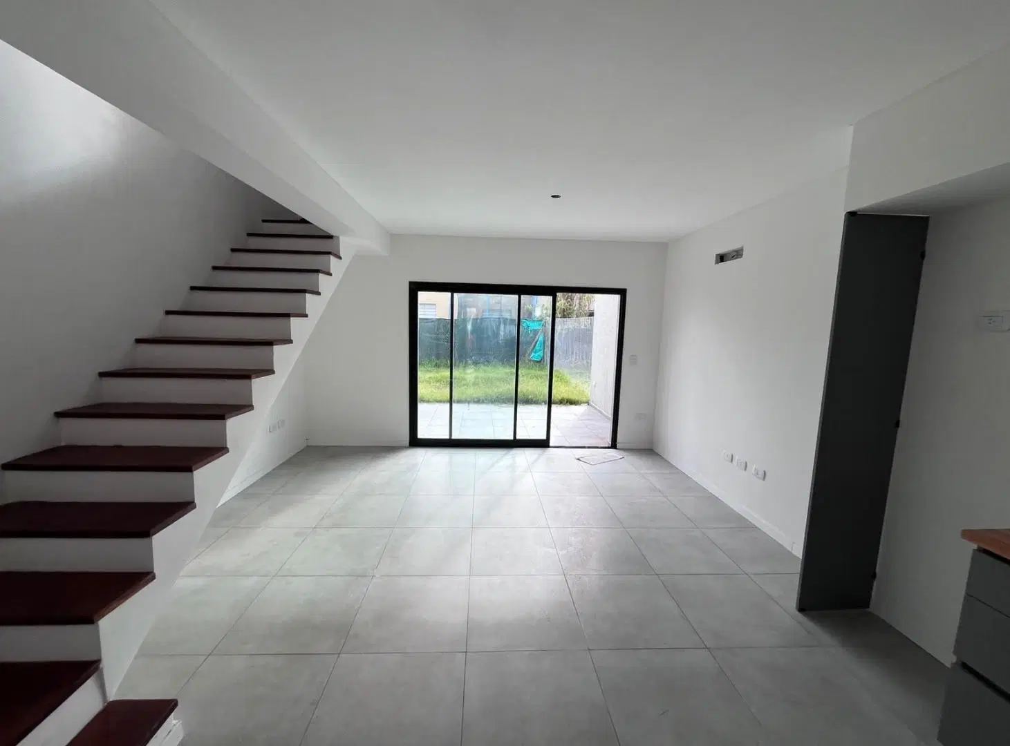 Duplex en Tierra nueva 2