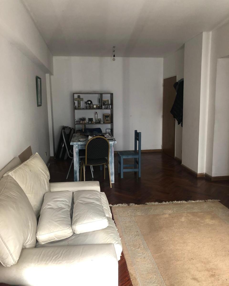 Excelente Ubicación, Semipiso de 2 Ambientes, Todo Extermo 3