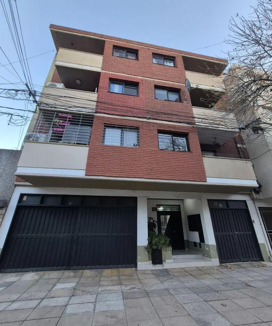 DEPARTAMENTO 1 DORMITORIO | COCINA SECTORIZADA | TERCER PISO | BAJAS EXPENSAS 3
