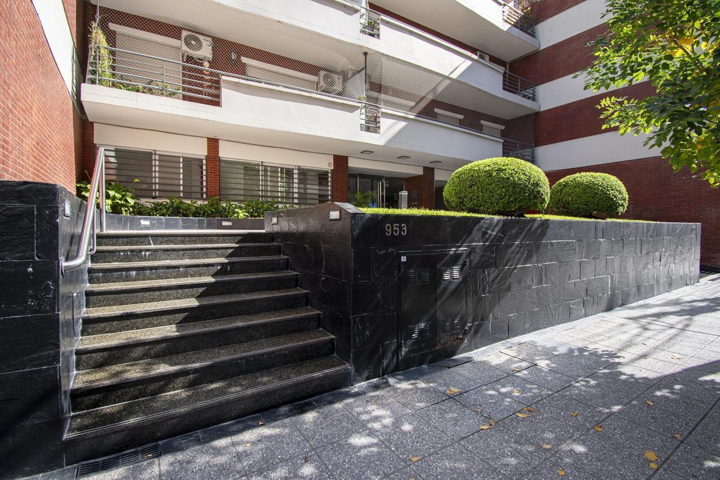 Foto de VENTA: Departamento 3 Ambientes de Categoria en el Centro de Avellaneda | Excelente Ubicacion, imagen 1