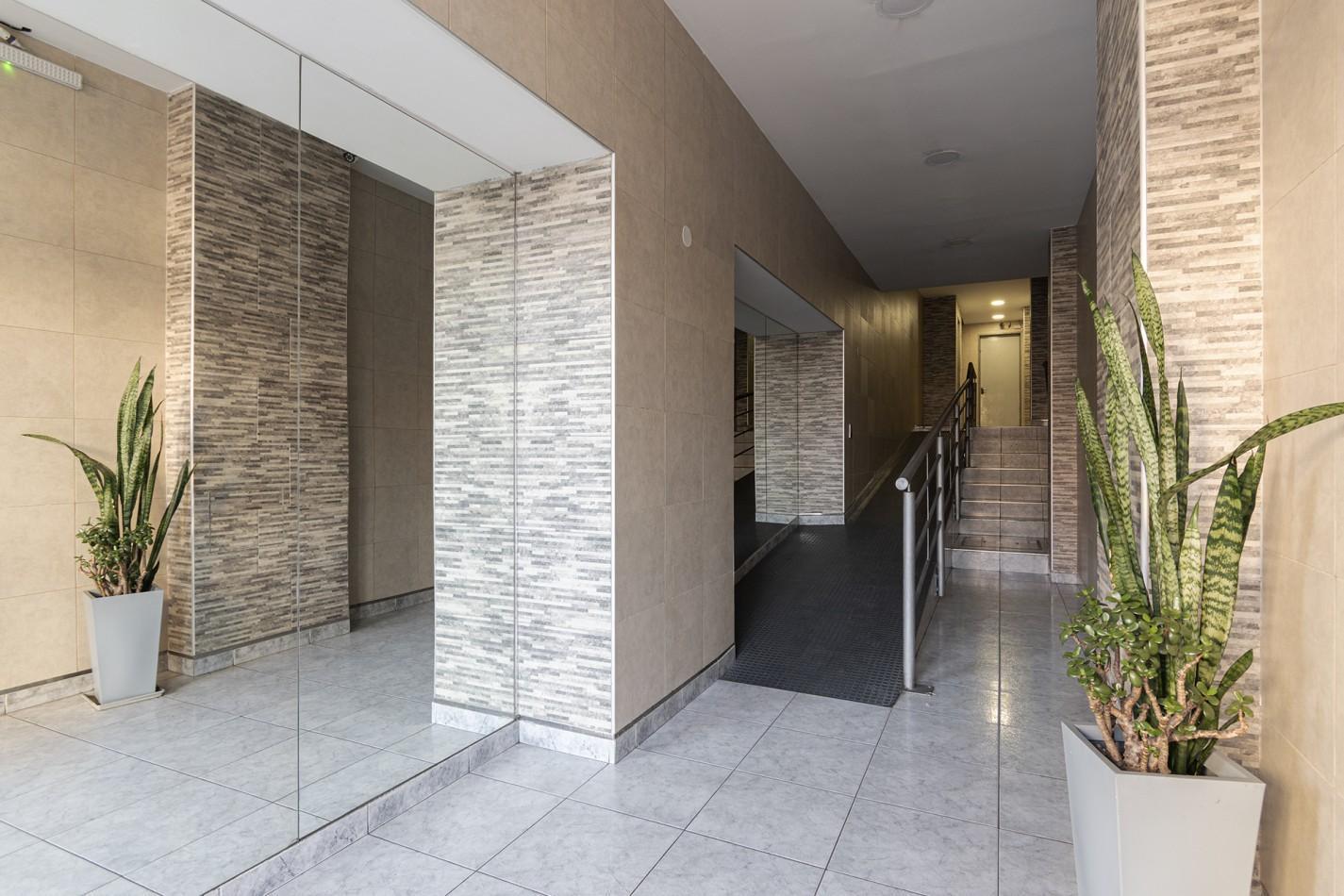 Foto de Departamento 4 ambientes en Excelente Ubicacion - Wilde Centro, imagen 2