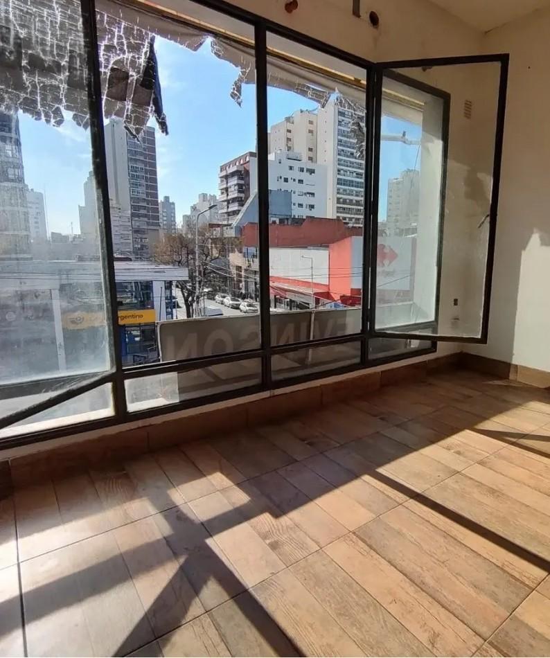 Foto de OFICINA COMERCIAL EN EXCELENTE UBICACION - AVELLANEDA CENTRO, imagen 3