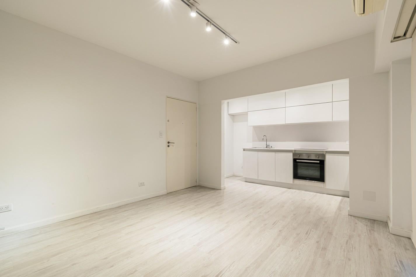 Foto de VENTA Departamento 2 Ambientes Avellaneda Centro - Excelente Ubicacion, imagen 5