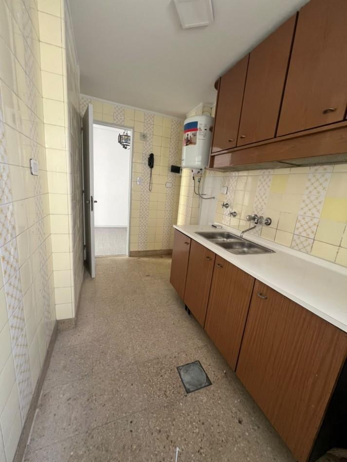 Foto de GRAN OPORTUNIDAD ALQUILER 3 AMBIENTES - AVELLANEDA CENTRO, imagen 4