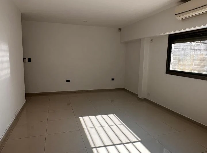 Departamento de 2 habitaciones en Alquiler con garage 4