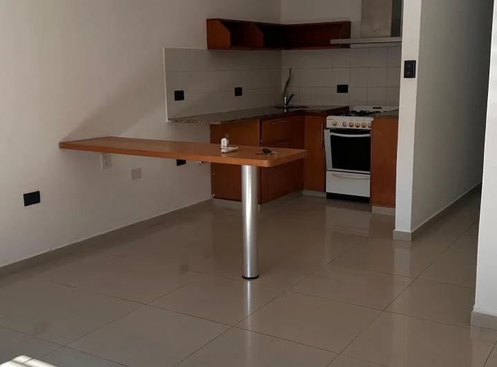 Departamento de 2 habitaciones en Alquiler con garage 5