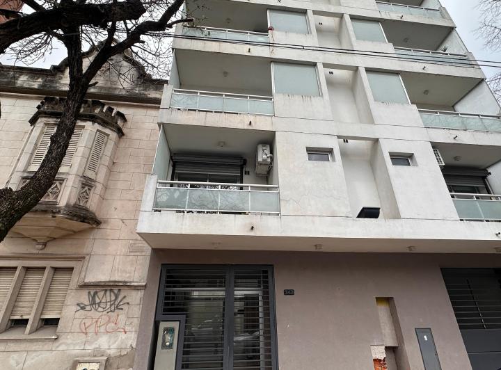 Departamento en el casco Urbano  1
