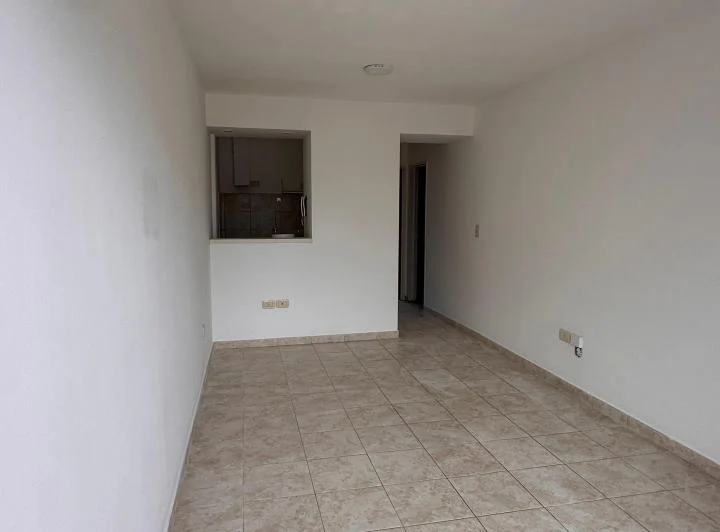 Departamento en el casco Urbano  2