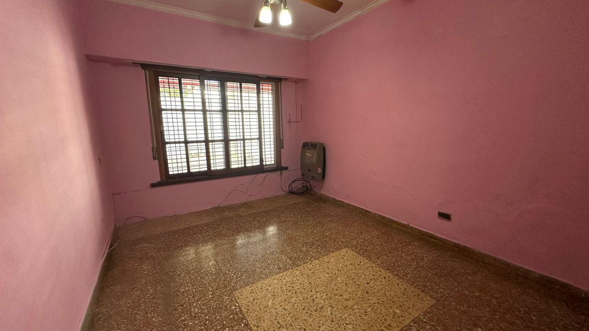 Foto de Casa Apta Banco con departamento al fondo, imagen 3