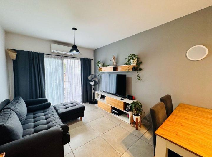 Venta departamento dos ambientes Moreno 3