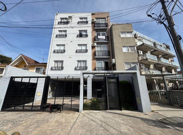 Departamento Alquiler Moron 3 Ambientes Cochera 3
