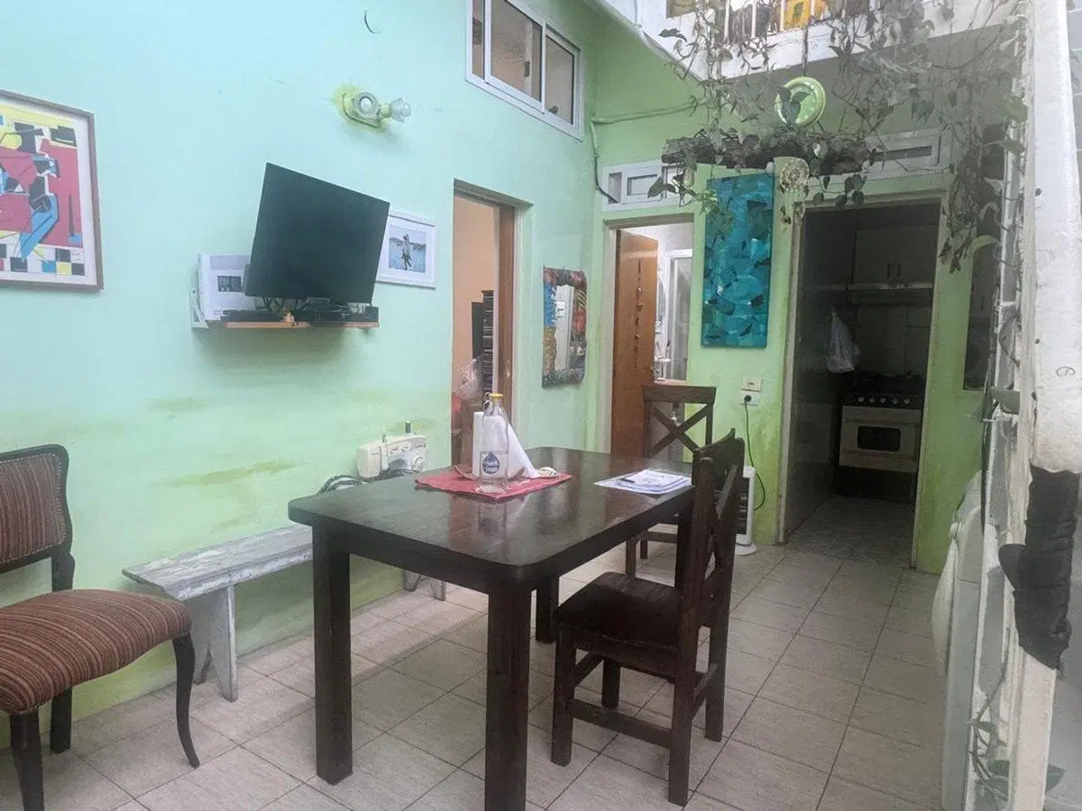 Venta PH 3 ambientes con terraza. Paternal 2