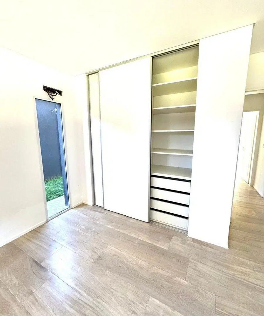 VENTA DEPARTAMENTO  3 AMBIENTES ITUZAINGO C/JARDIN 2