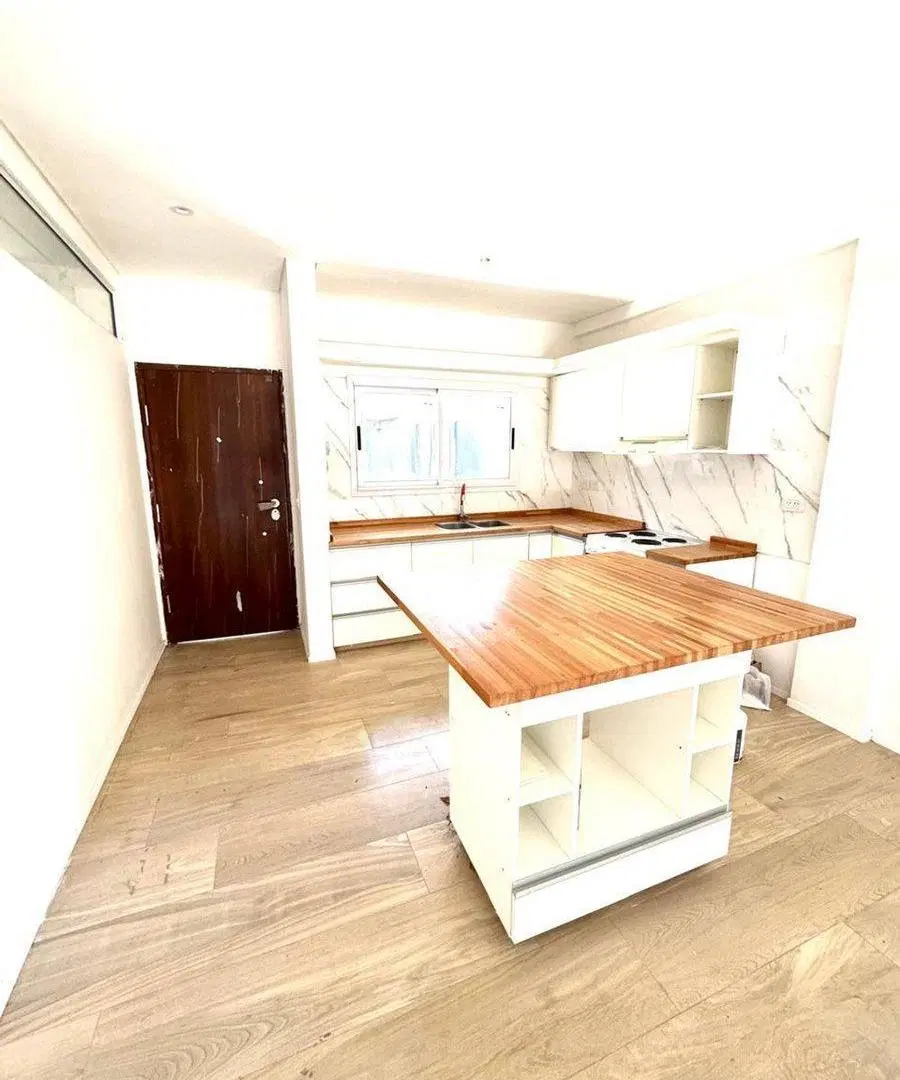VENTA DEPARTAMENTO  3 AMBIENTES ITUZAINGO C/JARDIN 4