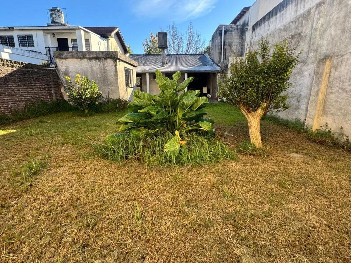 VENTA CASA 3 AMBIENTES ITUZAINGO - CON PARQUE 4