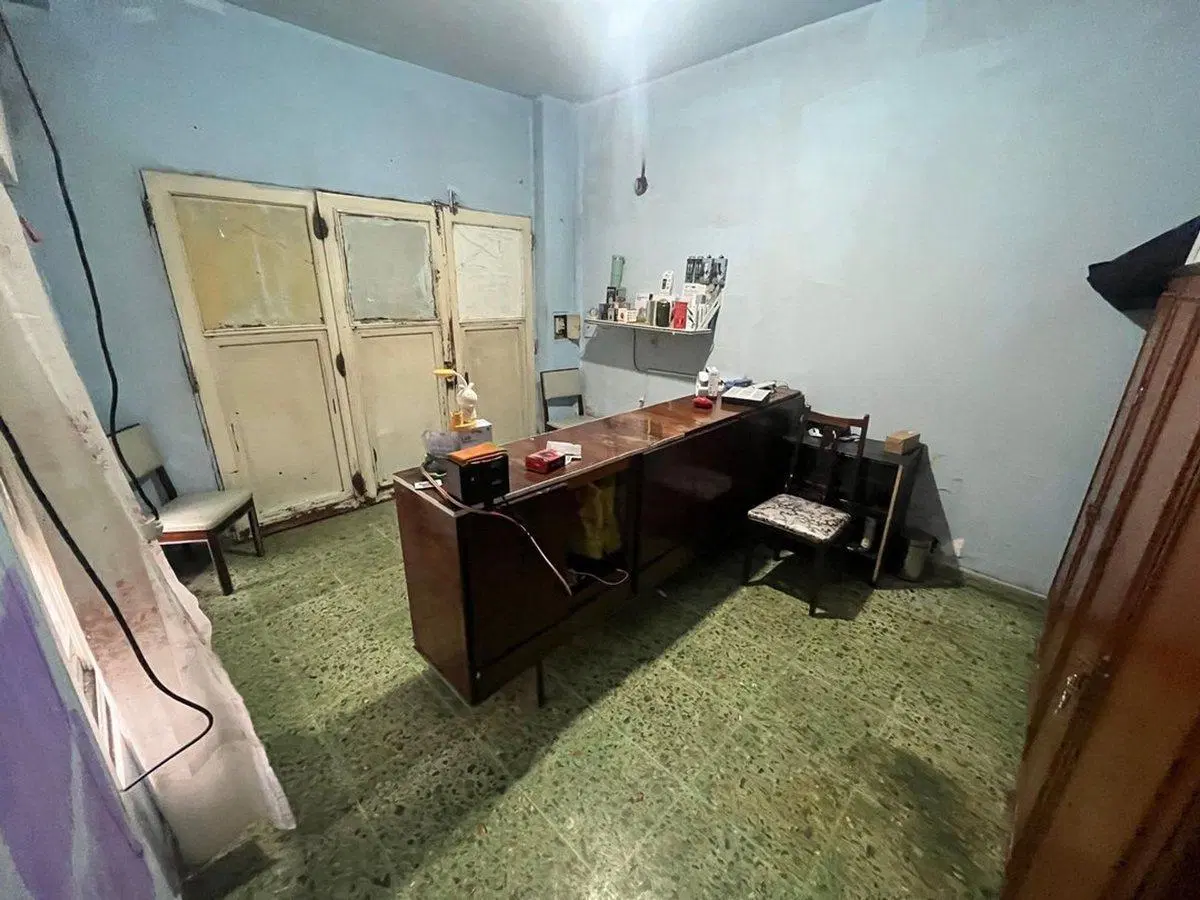 VENTA CASA 4 AMBIENTES CASTELAR NORTE AV SARMIENTO 5