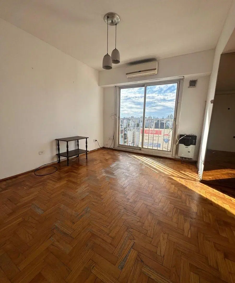 VENTA DEPARTAMENTO 3 AMBIENTES BOEDO CABA FINANCIA 5