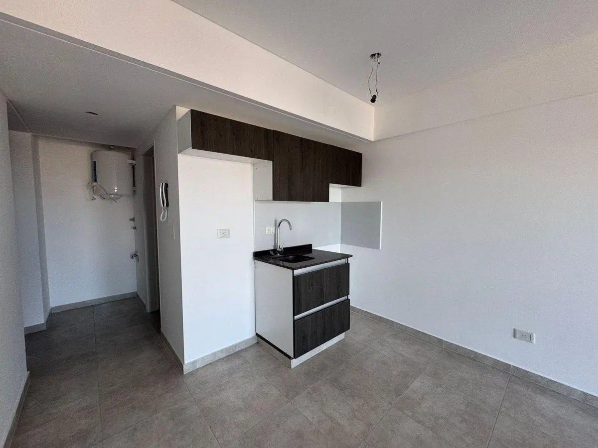 VENTA DEPARTAMENTO MONOAMBIENTE ITUZAINGO COCHERA 3
