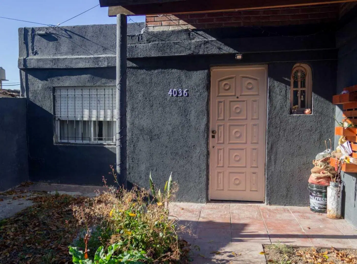 CASA 4 AMBIENTES EN VILLA TESEI – OPORTUNIDAD 2