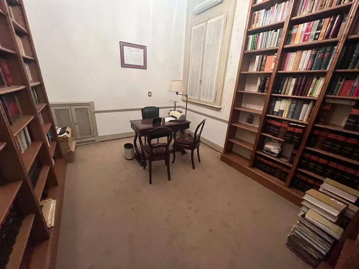 VENTA DEPARTAMENTO PISO COMPLETO MICROCENTRO 231M2 3
