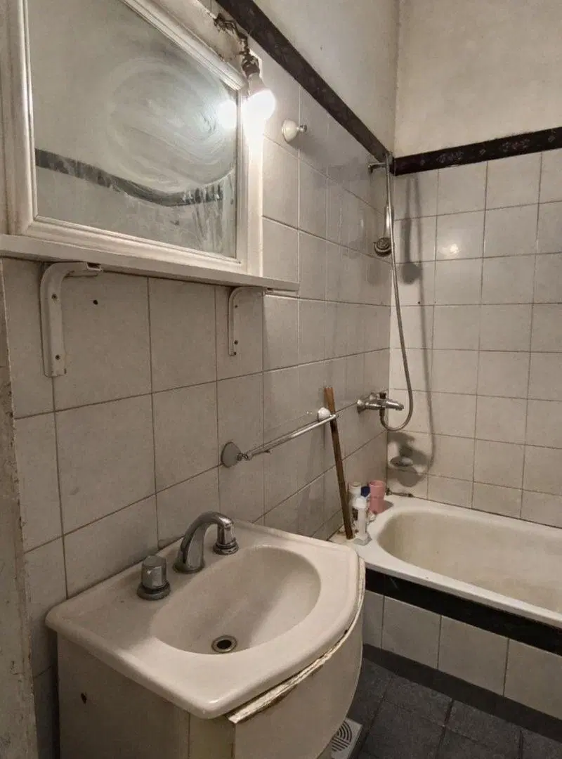 Venta Casa 4 ambientes Galpón en Castelar 4