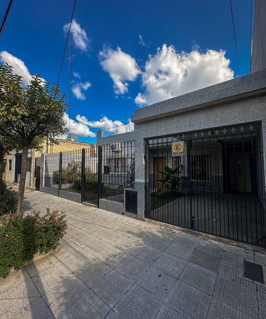 VENTA CASA PH DEPTO 3 AMBIENTES EN SAN JUSTO