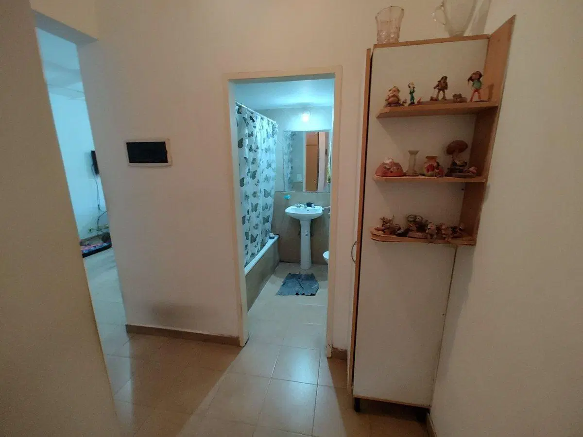 VENTA DEPARTAMENTO 2 AMBIENTES SAENZ PEÑA-COCHERA 5