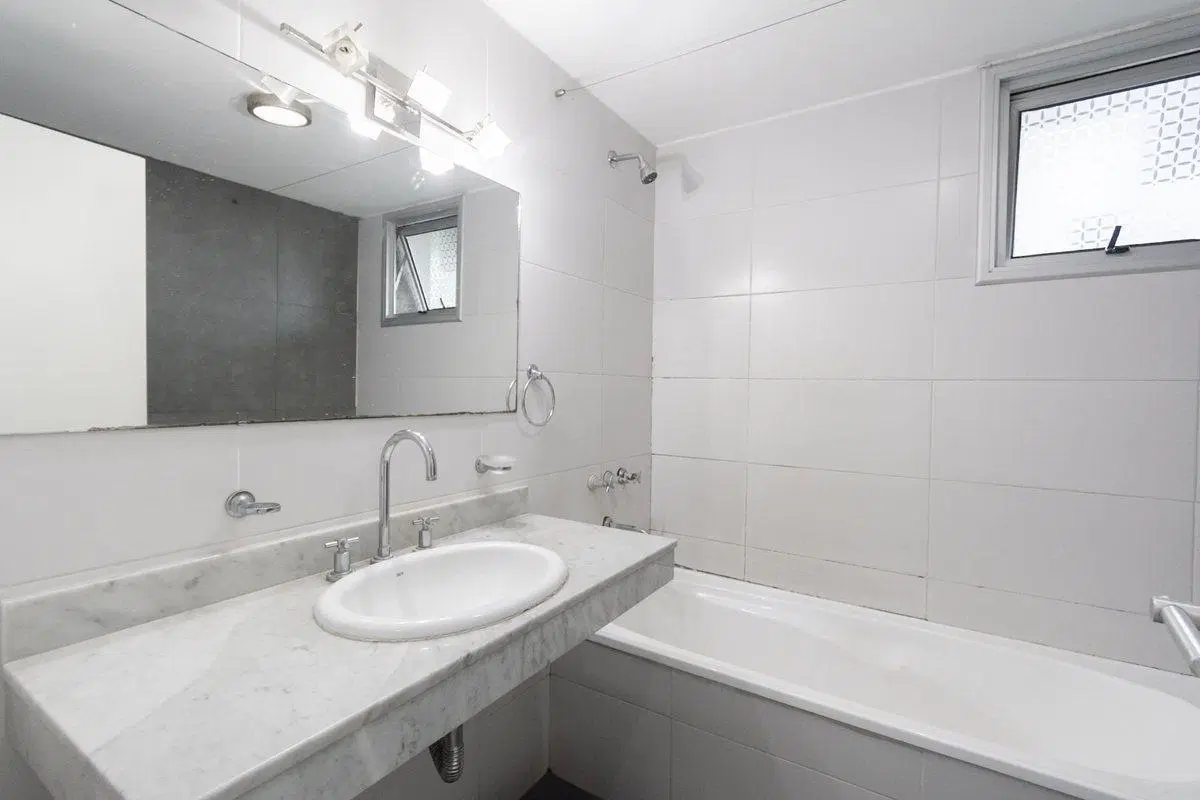DEPARTAMENTO VENTA ITUZAINGO 3 AMB COCHERA JARDIN 3