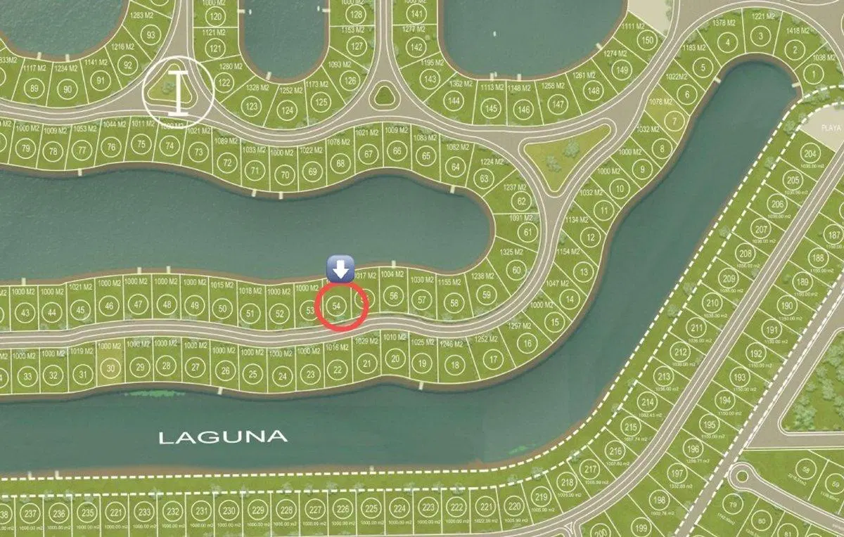 VENTA LOTE AL AGUA BARRIO ISLA TRES PINOS 2