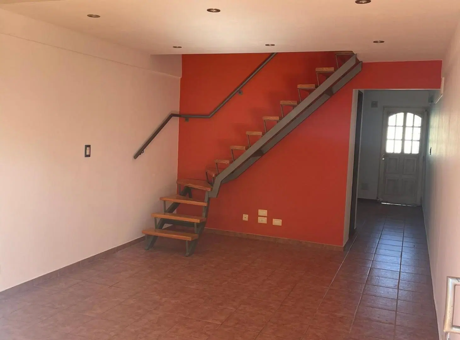 ALQUILER PH TIPO CASA CON PISCINA ITUZAINGO 4