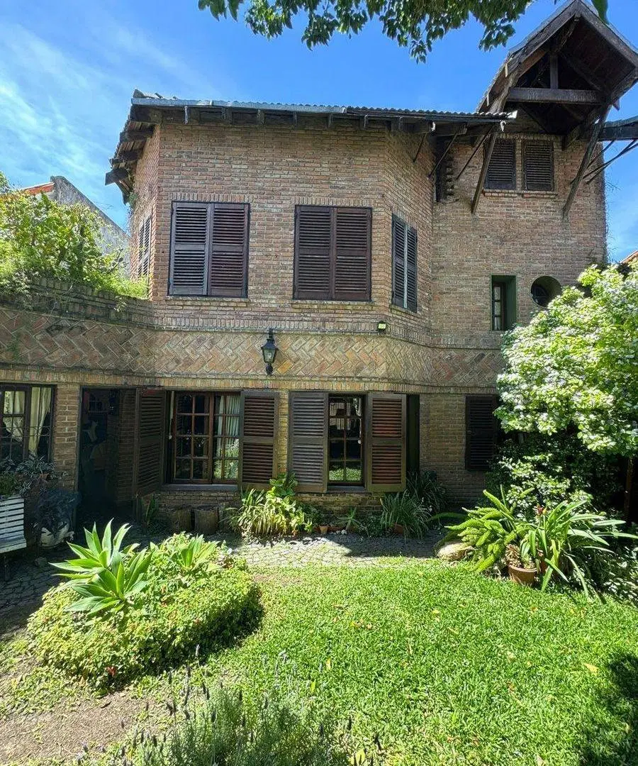 VENTA CASA 5 AMBIENTES HAEDO NORTE 3