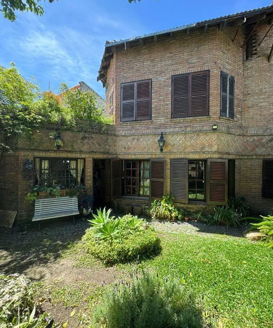 VENTA CASA 5 AMBIENTES HAEDO NORTE 5