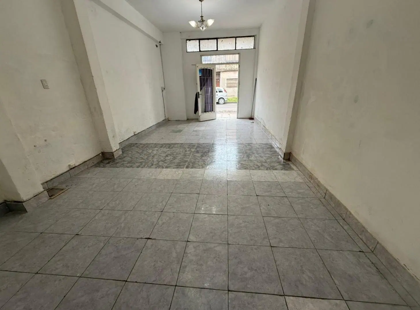 ALQUILER LOCAL COMERCIAL, MORON SUR 5