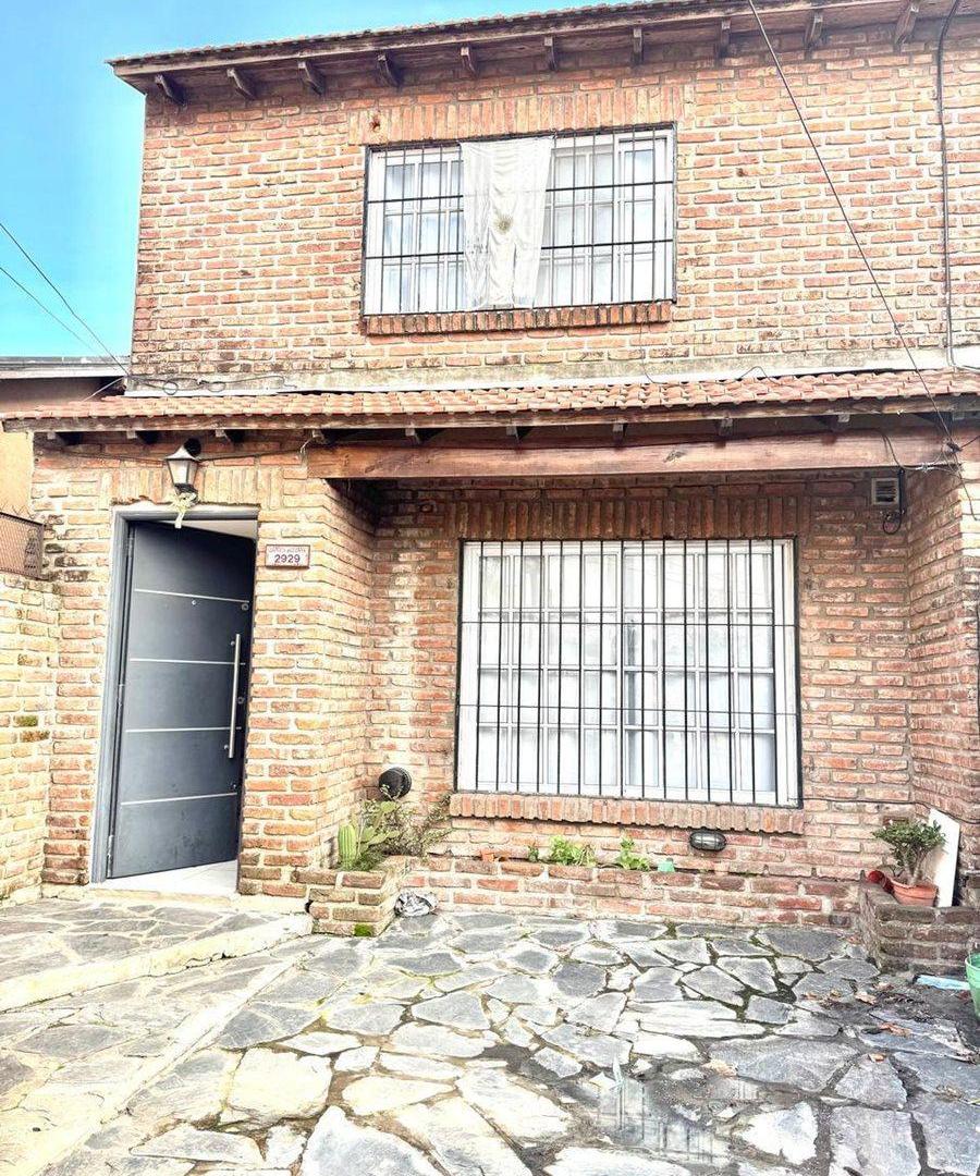 VENTA CASA PH 4 AMBIENTES MORON JARDIN/LAVADERO