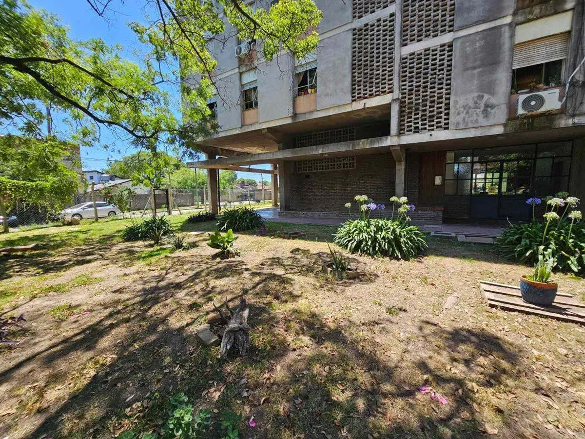 VENTA DEPARTAMENTO 3 AMBIENTES VILLA TESEI VERGARA 5