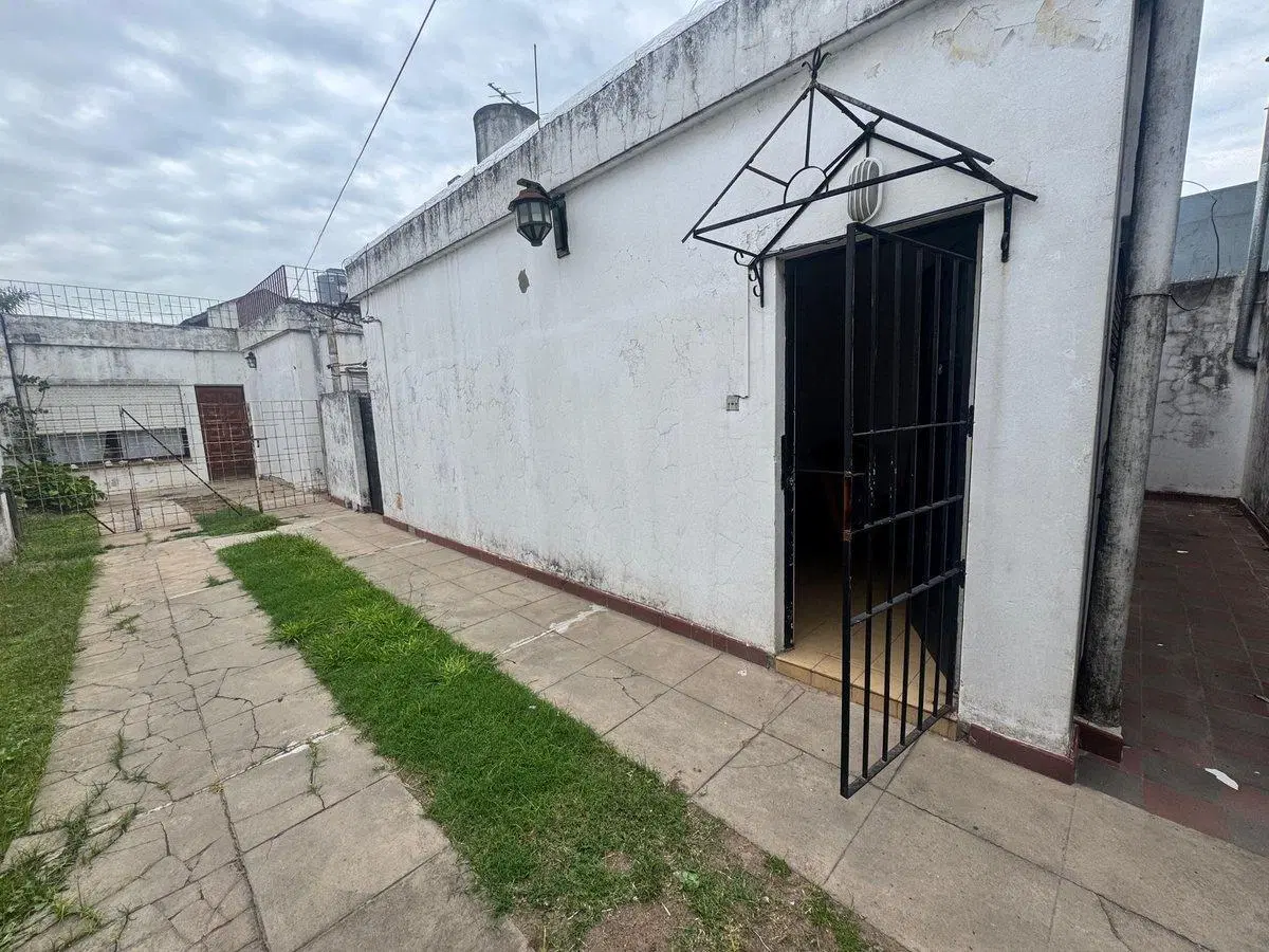 VENTA PH 3 AMBIENTES. MORÓN. 3